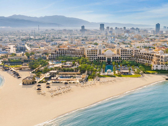 拉斯海马瑞克索斯麦里德度假酒店