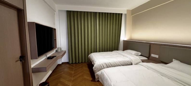 东兴纳杰宾馆(万尾金滩店)图片