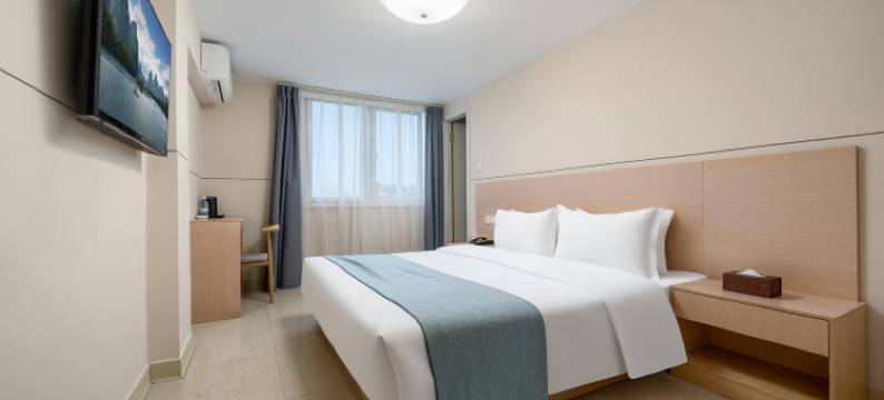 烨华大酒店(桂林高新万达师范大学店)图片