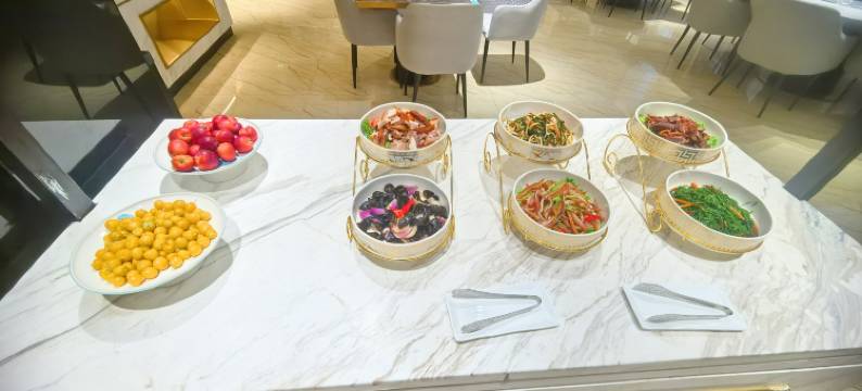 巴彦高勒大酒店图片