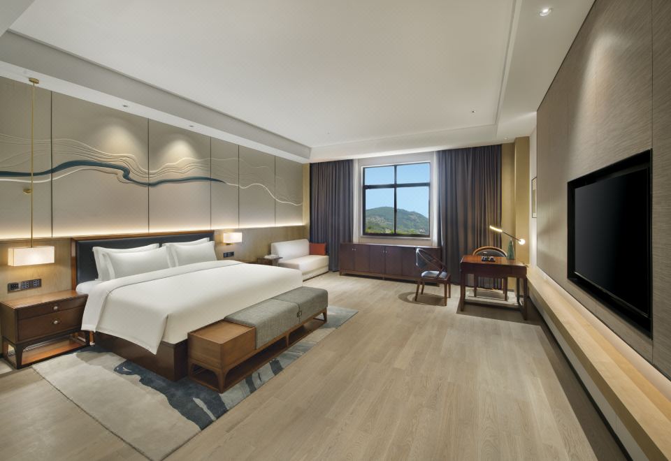 GRAND SKYLIGHT INTERNATIONAL HOTEL  LINGBO Hotel Overview