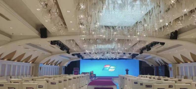 煌朝荣宴酒店(哈尔滨体育学院国际会展中心店)图片