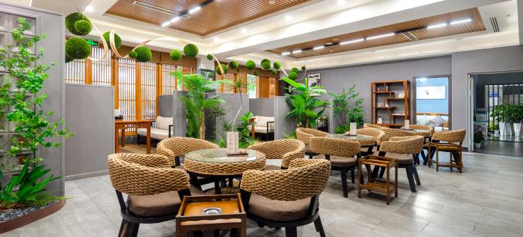 隔壁子精品酒店(成都警官学院地铁站店)图片