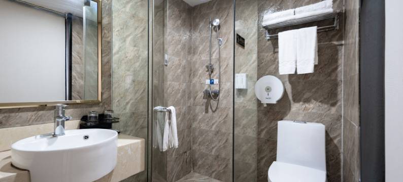 蓝航酒店(深圳宝安国际机场固戍地铁站店)图片