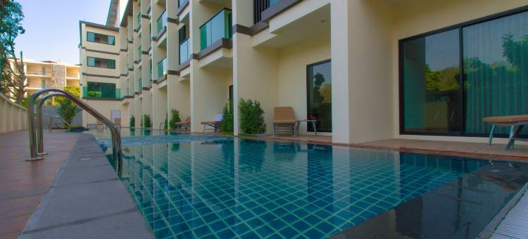 普吉岛机场海滩酒店(Airport Beach Hotel Phuket)图片