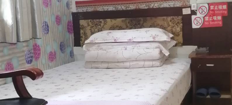 世兴出租屋(武汉循礼门轻轨店)图片