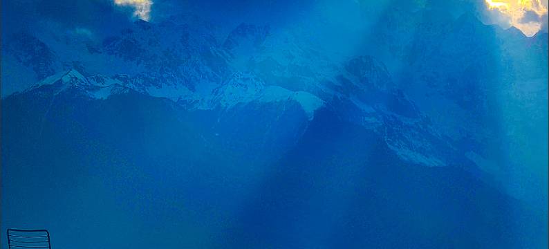 德钦飞来寺梅里往事酒店图片