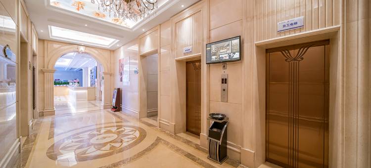 维也纳国际酒店(深圳北站龙华壹方天地店)图片