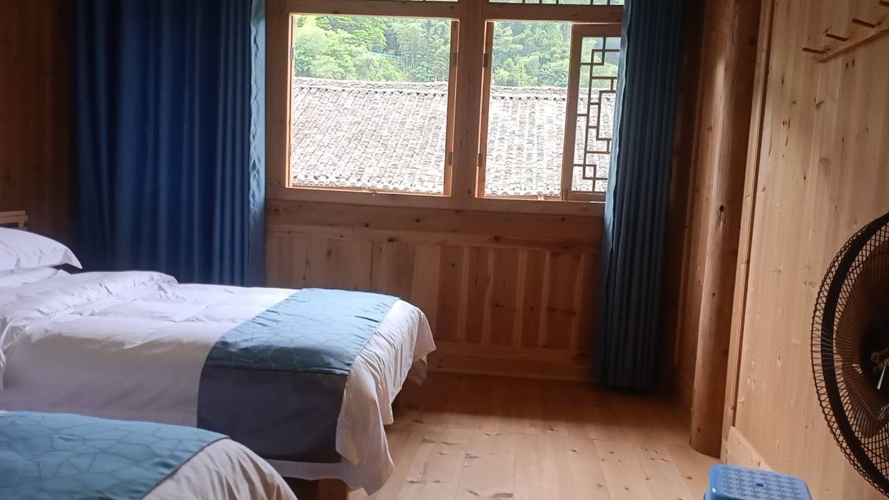 榕江来阳民宿(大利侗寨店)