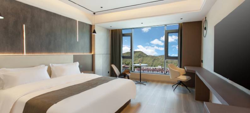 康定云朵天堂酒店(新都桥店)图片