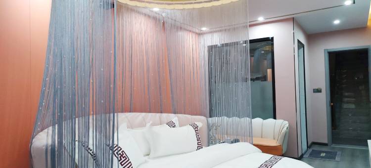 泊雅湾格调酒店(曲靖南城门店)图片