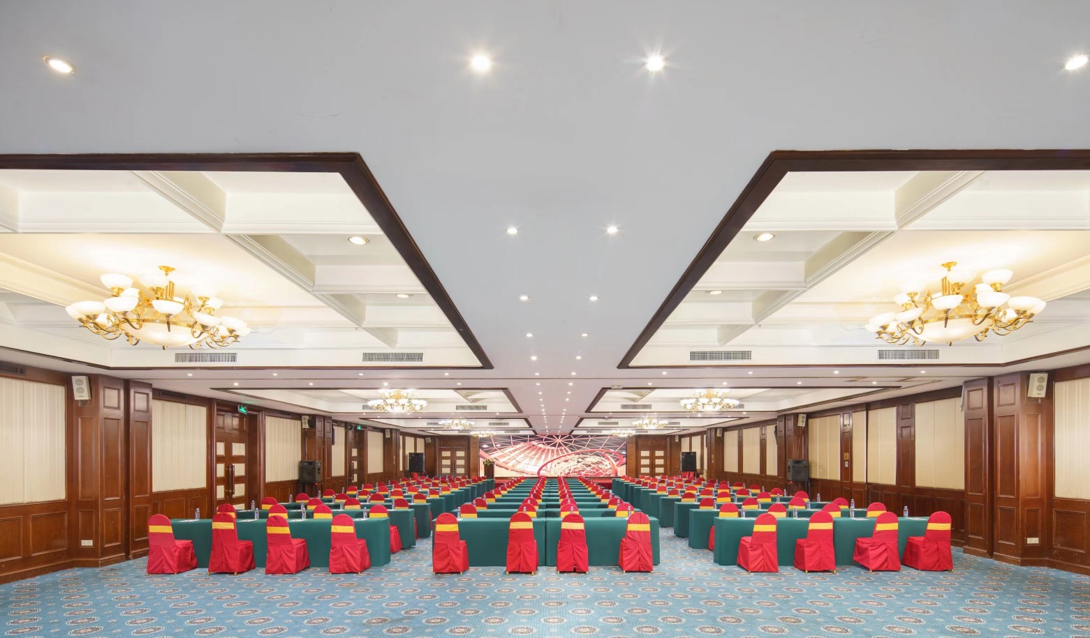 Shantou Golden Gulf  Hotel (Vientiane City)Over view