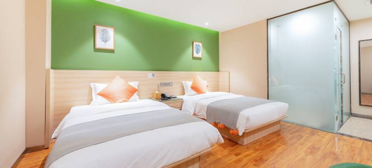 伊菲酒店(西安钟鼓楼回民街店)图片