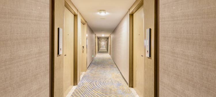 宜尚酒店(深圳国际会展中心沙井京基百纳店)图片