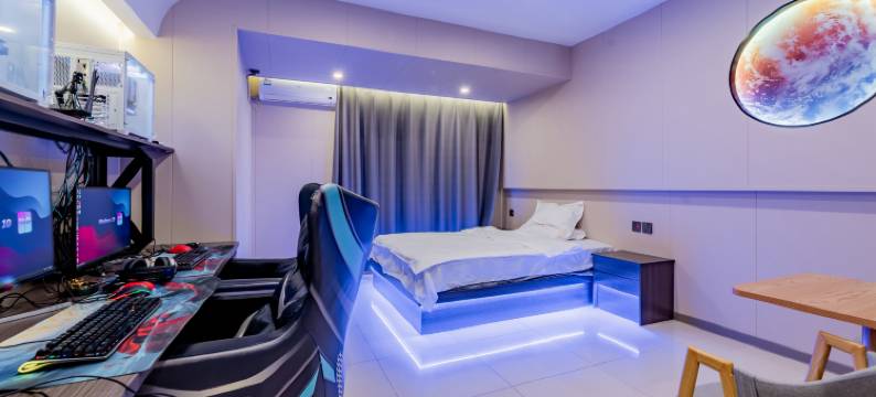 蜜桃电竞酒店(呼和浩特凯德广场诺和木勒地铁站店)图片