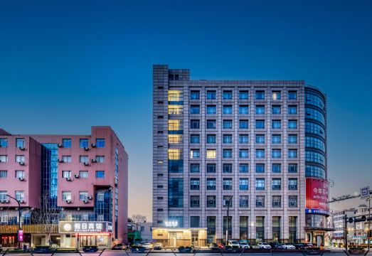 桐乡万象滙铂廷酒店外景图