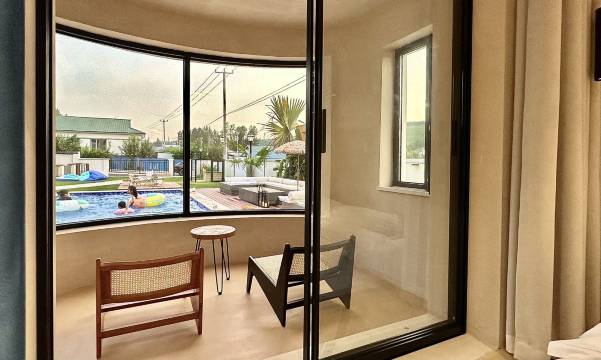 延吉云栖枫林里泳池私汤民宿(延吉朝阳川机场店)图片