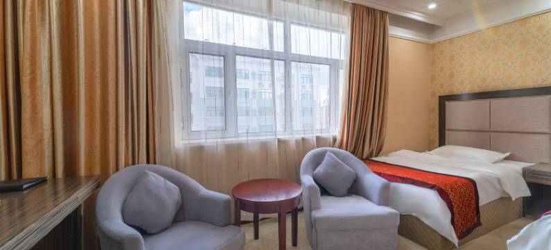 额尔古纳蒙源宾馆(哈萨尔广场店)图片