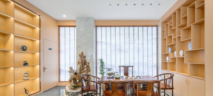 白蓝地轻奢酒店(巍山古城高铁站店)图片