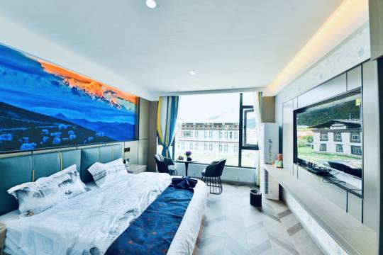 鲁朗缘聚雪山庄园图片