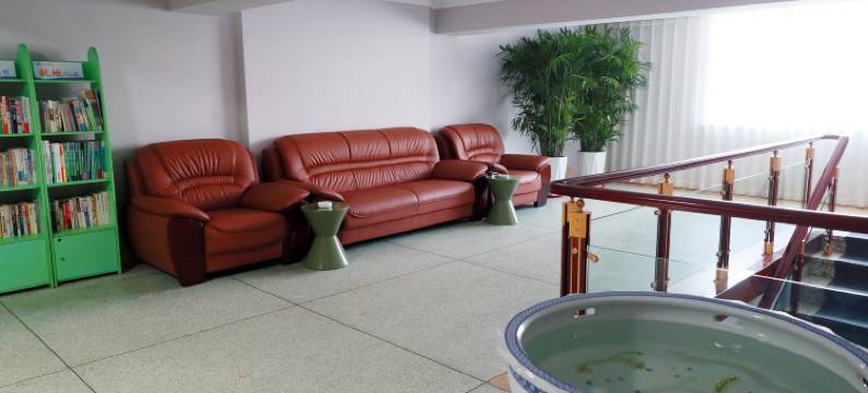 东港东峰宾馆图片