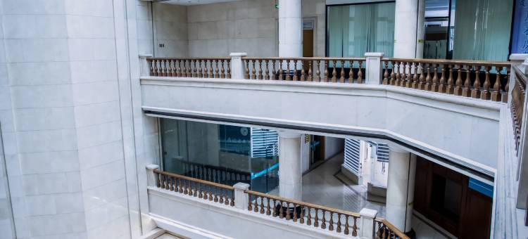 哈尔滨华融饭店(哈尔滨火车站博物馆地铁站店)图片