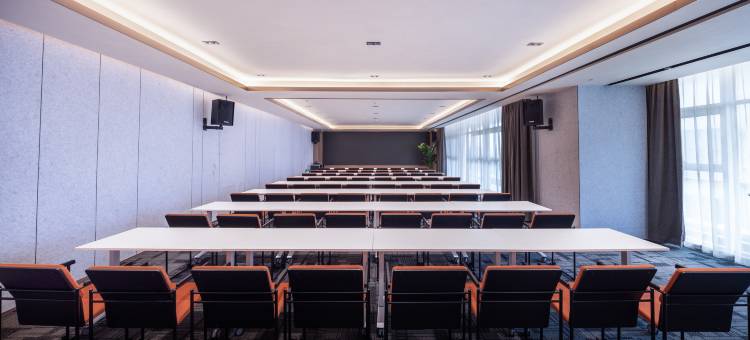 日照潍坊路亚朵酒店图片