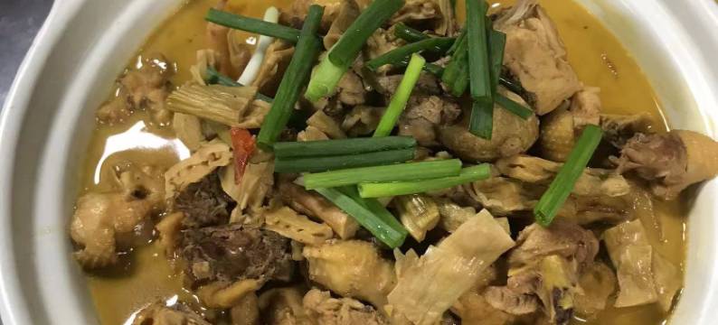 红房子山庄图片