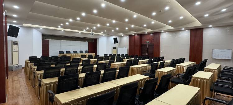 武房楚艺术品酒店(湖北省博物馆中南医院地铁站店)图片