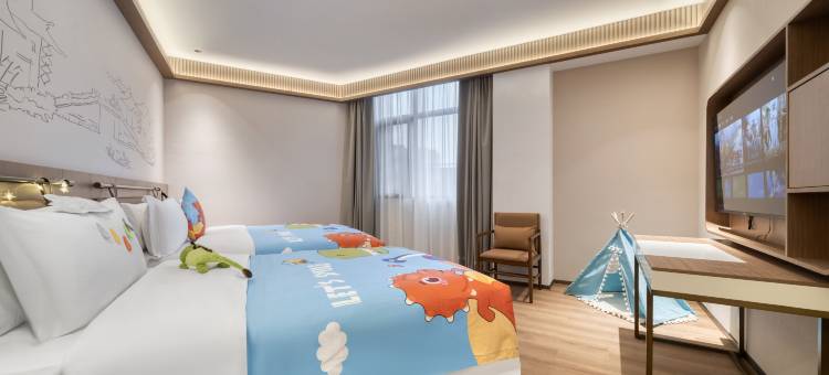 万信瑞铂酒店(嘉兴秀洲中关村广场店)图片