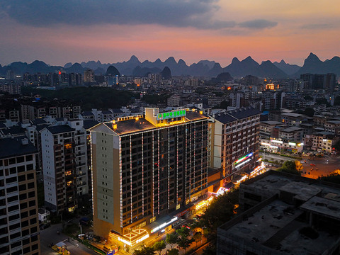 惠林顿智隐酒店(桂林北站叠彩万达店)