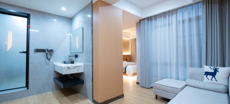 纳雍栖季枫酒店(纳雍县人民医院客运站店)图片