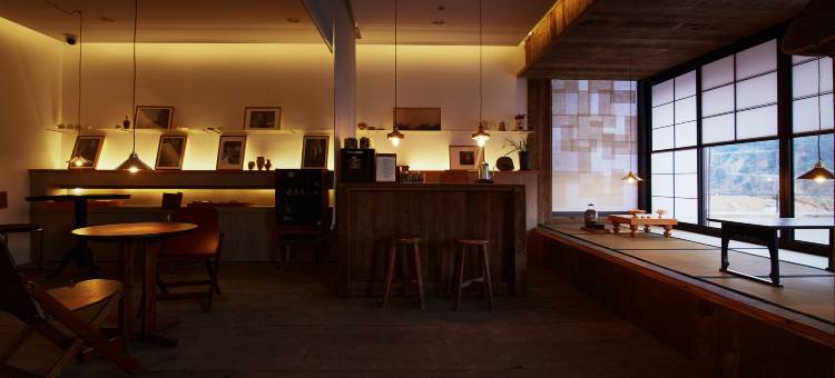 來西·圃满民宿图片