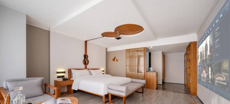 和顺·新亚洲美学酒店(下沙开发区云水地铁站店)图片