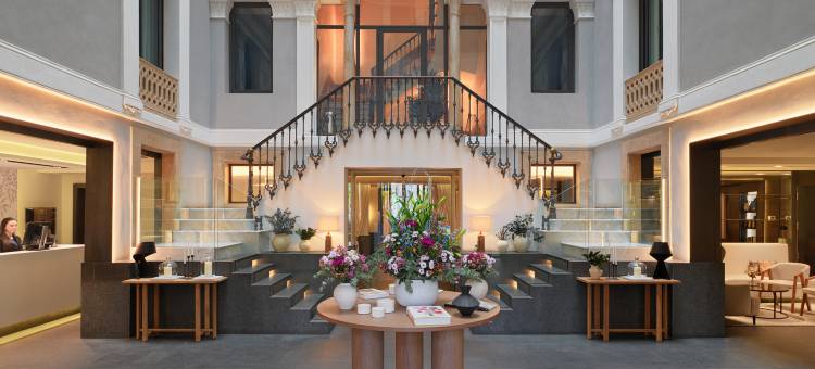 H10近鄂昆诺大酒店(H10 Urquinaona Plaza Hotel)图片