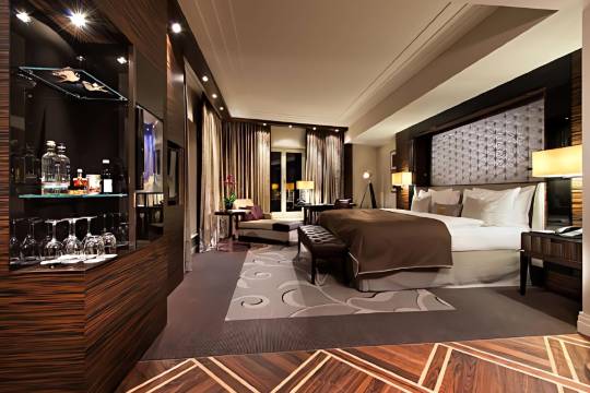 法蘭克福宮廷施柏閣大觀酒店