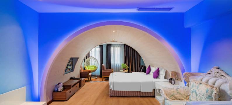 成都罗曼蒂克酒店(西华大学店)图片