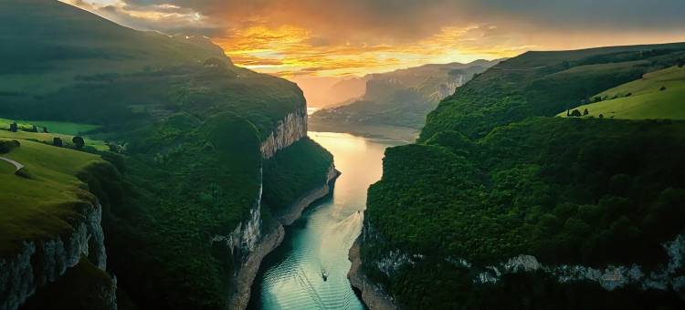 黔花之筑·巨幕轻奢花海酒店(黔西高铁站步行街店)图片