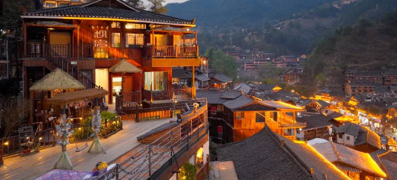 西江想宿轻奢民宿(西江千户苗寨观景台店)图片