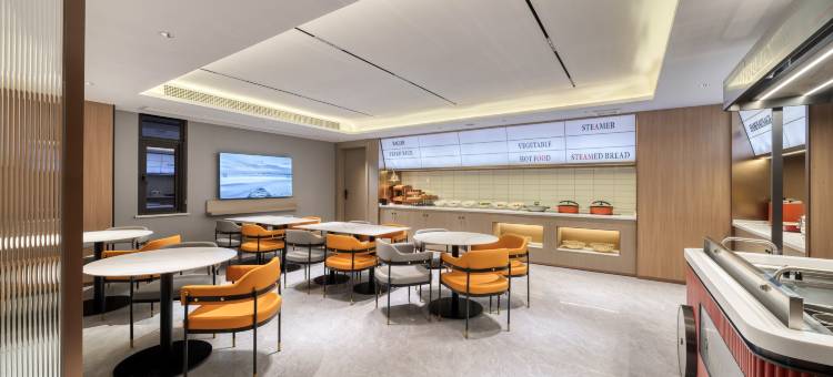 柏曼酒店(南京东南大学诚信大道地铁站店)图片