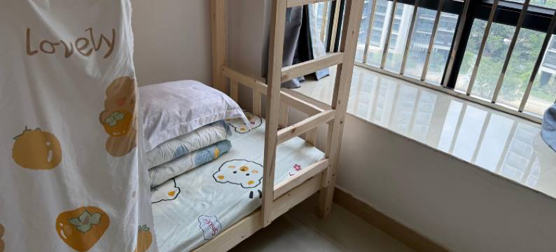 玖遇青年旅舍(澜石地铁站店)图片