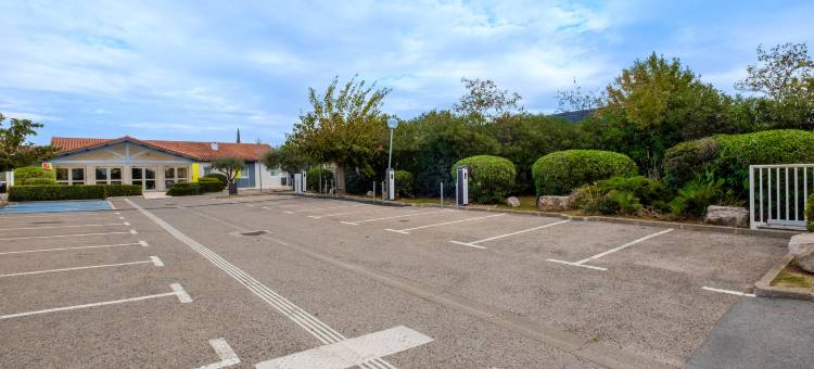 裴吉斯阿尔冈河畔皮热民宿酒店(B&B Hotel Frejus Puget-Sur-Argens)图片