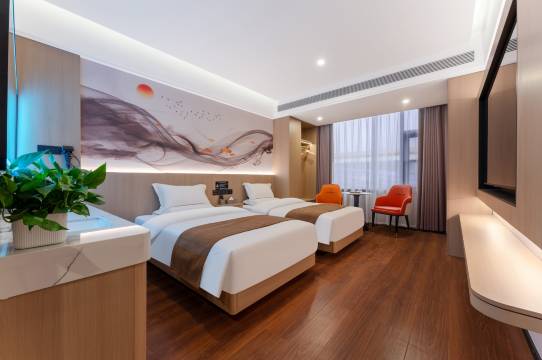 艾朴臻享酒店(运城盐湖水利技术学院店)