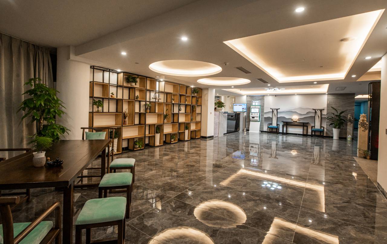 逸旅酒店(河源第一高喷泉太平古街店)