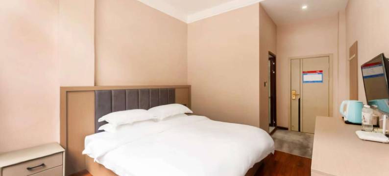 察隅鸿盛酒店图片