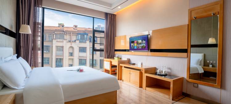 蒙自格林乐享酒店(红河州政府店)图片