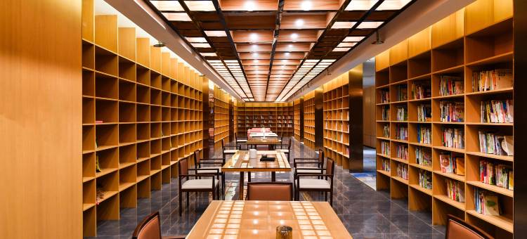 安澜国际酒店(黄果树大街大润发店)图片