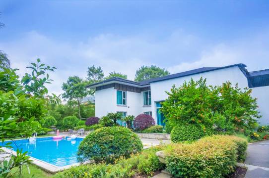 上海美墅时光泳池派对独栋别墅