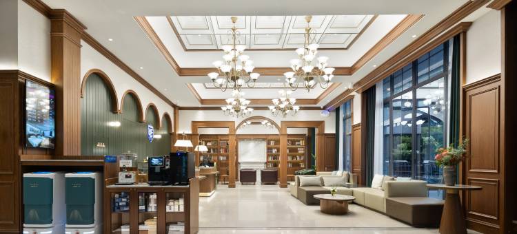 时光漫步S酒店(天津火车站津湾广场店)图片