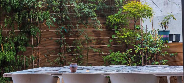 窄遇见电动床设计师青旅(苏州观前街平江路店)图片